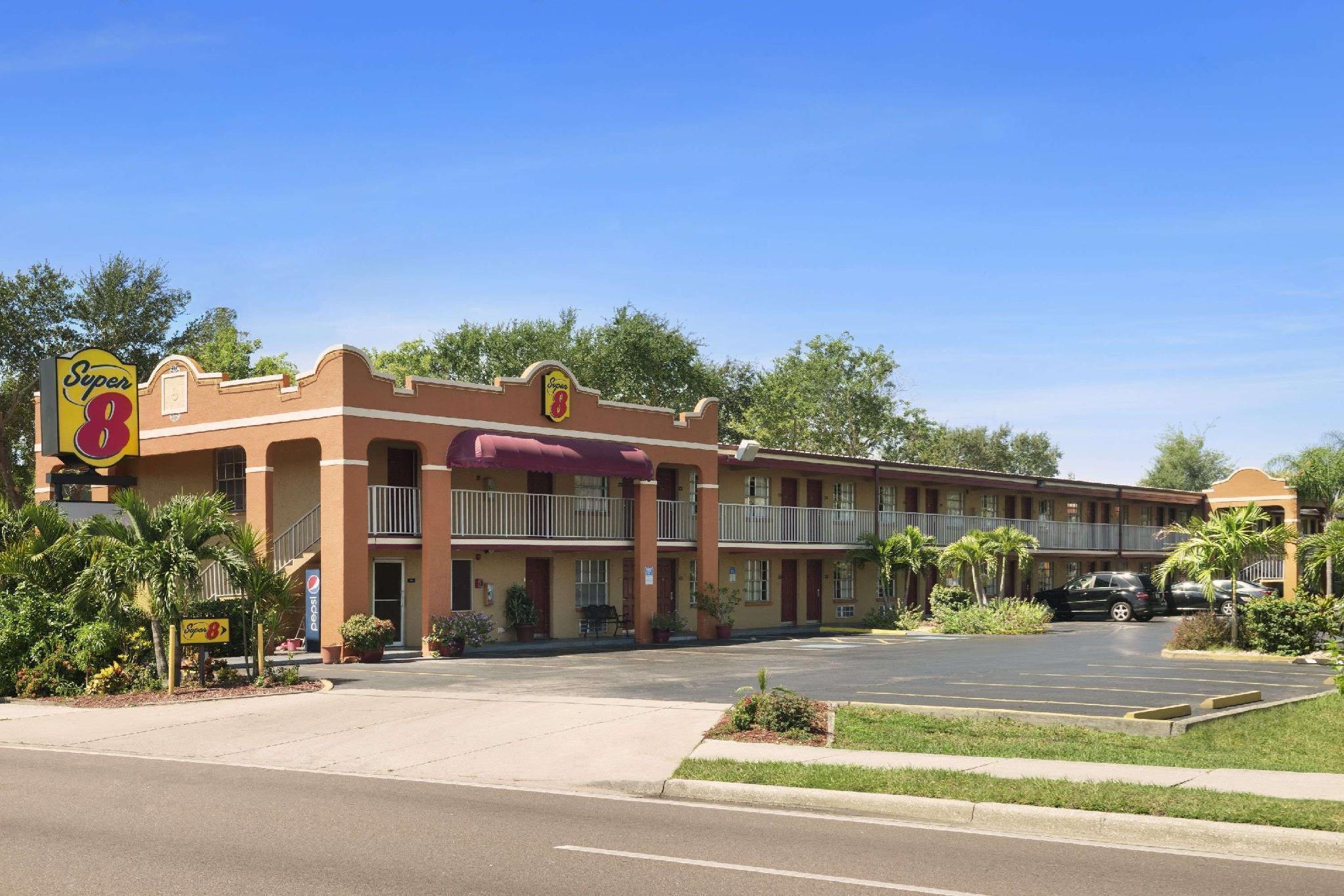 Super 8 By Wyndham Bradenton Sarasota Area Μοτέλ Εξωτερικό φωτογραφία